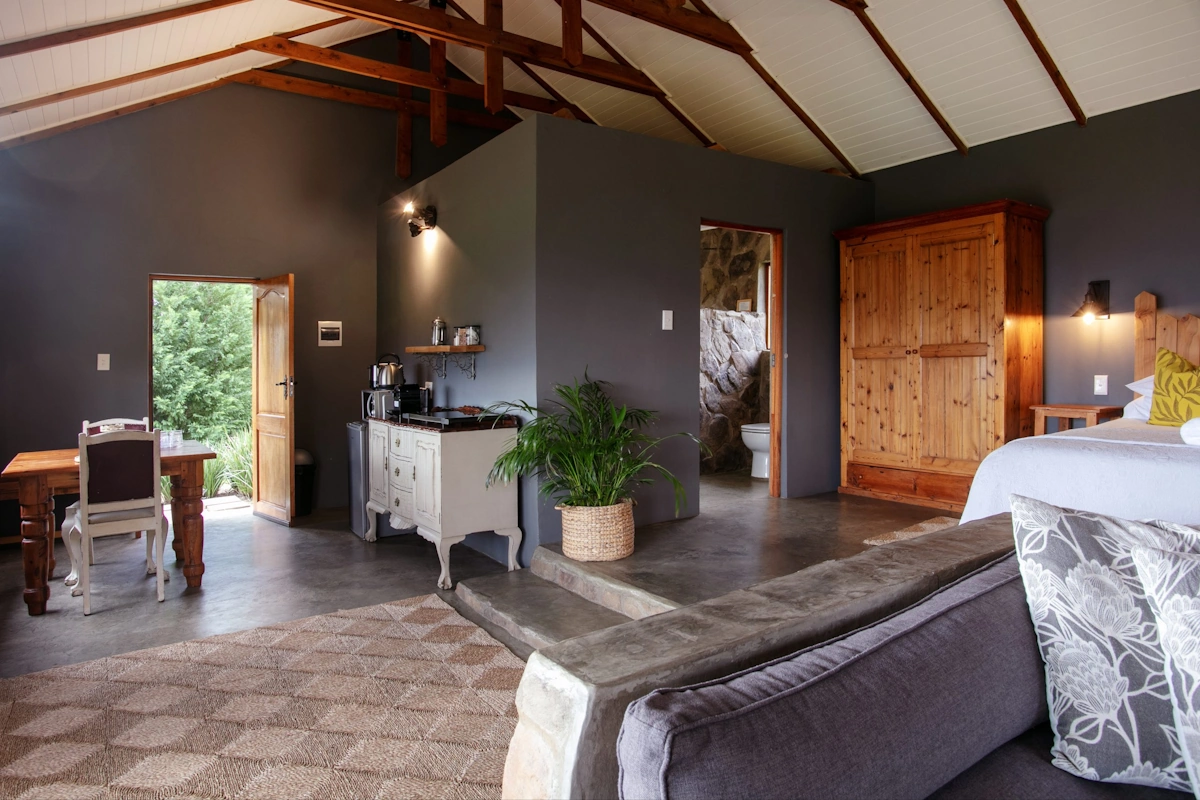 The Berghouse & Cottages superior cottage 10 buiten uitzicht 001.webp