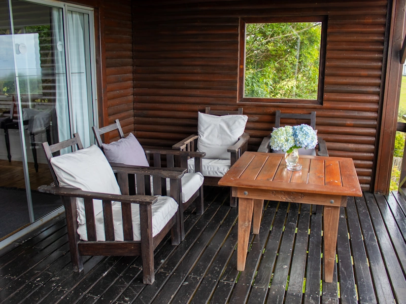 Misty Mountain Reserve Ocean View Family terras buiten 001.webp