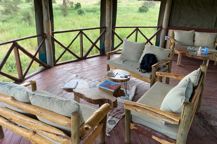 Amboseli Discovery Camp zitjes.webp