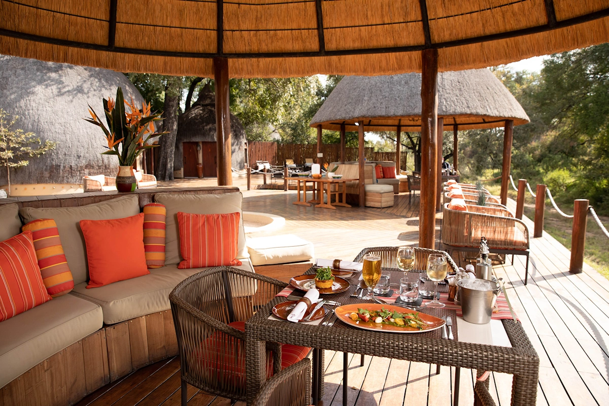 Hoyo Hoyo Safari Lodge 002.webp