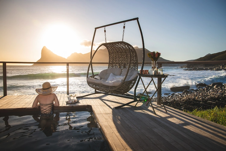 Tintswalo Atlantic zonsondergang 001.webp