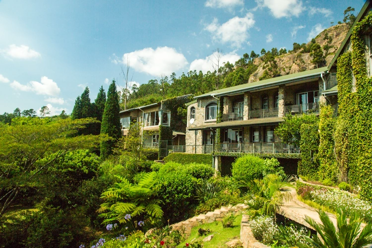 Ematjeni Retreat Guesthouse tuin 001.webp