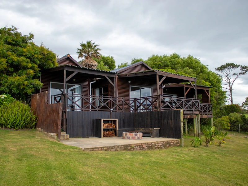 Misty Mountain Reserve Ocean View Family Lodge buitenkant.webp