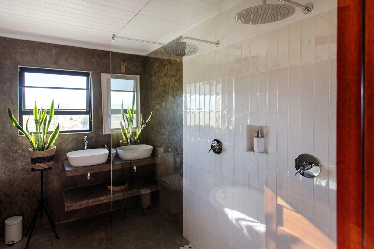 The Berghouse & Cottages superior cottage 10 badkamer 002.webp