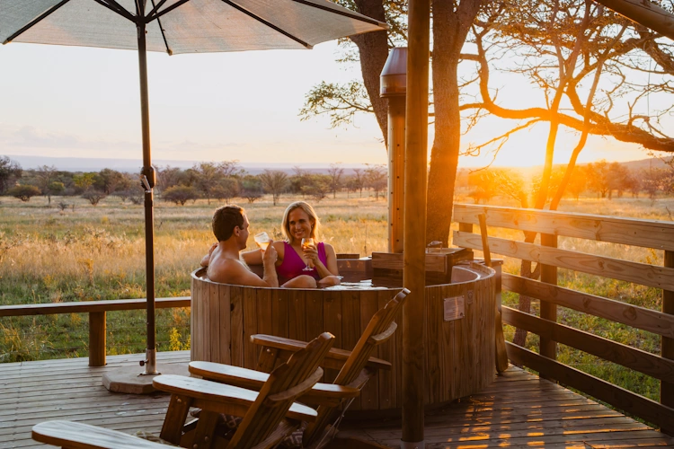 AfriCamps Waterberg hottub 001.webp