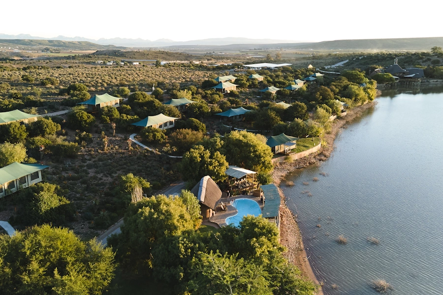 Buffelsdrift Game Lodge vanuit de lucht 001.webp