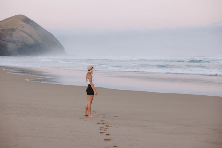 Umngazi Hotel & Spa strand 001.webp