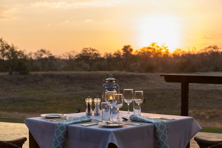 Arathusa Safari Lodge food dining_private_dining1.webp