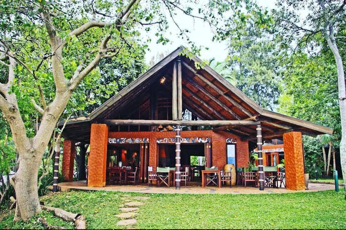 Phophonyane Falls Eco Lodge restaurant 001.webp