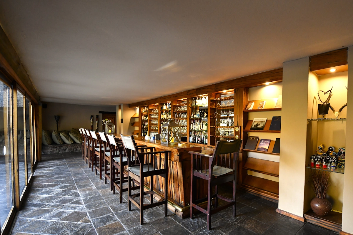 Sediba Luxury Safari Lodge Full bar pic Sediba.webp